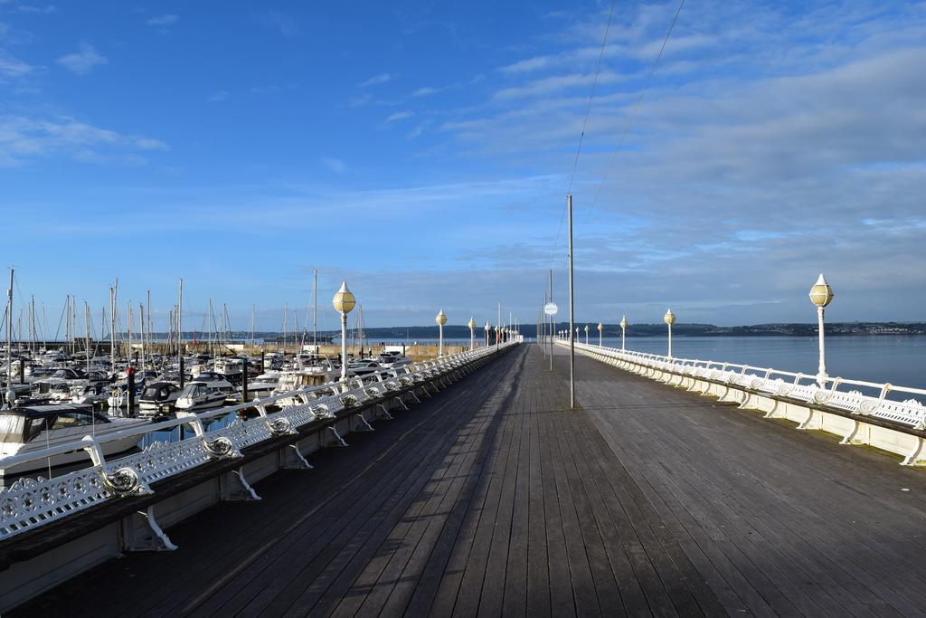 Tor Park Holiday Flatlets トーキー エクステリア 写真